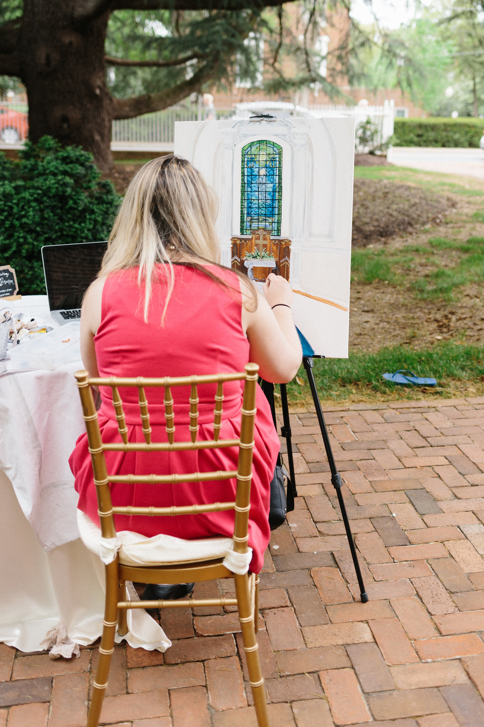 Live painter Brittany Branson painting a wedding in Annapolis